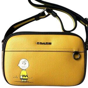 Coach X Peanuts Graham Crossbody With Charlie Brown (Unisex Camera Messenger)